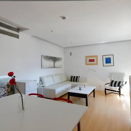 マドリードBeautiful Flat A Stone'S Throw From The Retiro-Villアパートメント エクステリア 写真