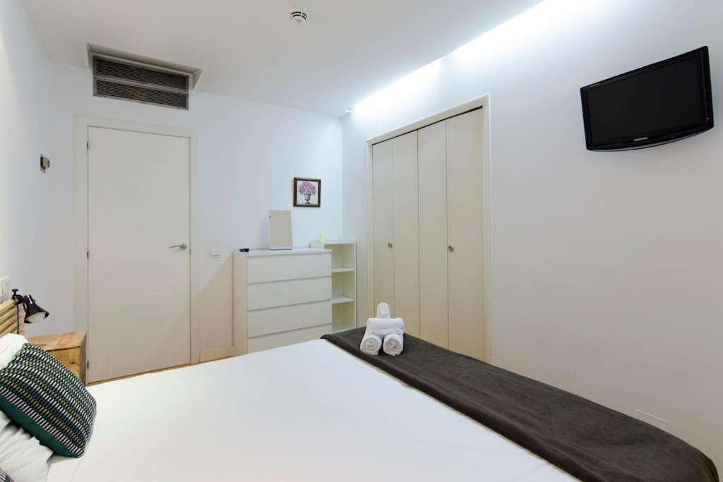 マドリードBeautiful Flat A Stone'S Throw From The Retiro-Villアパートメント エクステリア 写真
