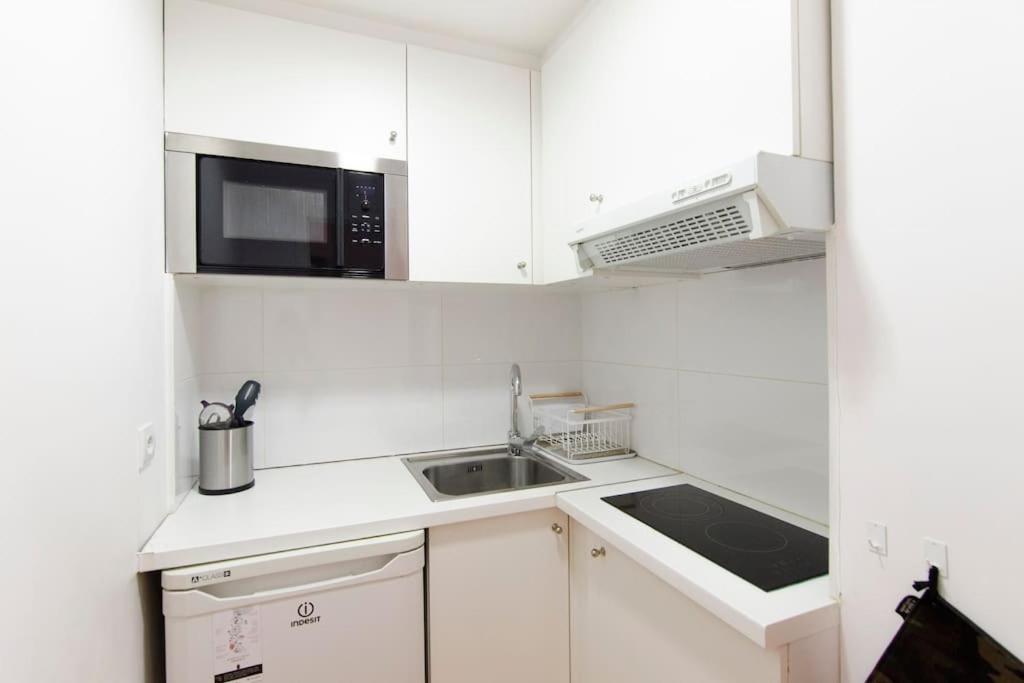 マドリードBeautiful Flat A Stone'S Throw From The Retiro-Villアパートメント エクステリア 写真